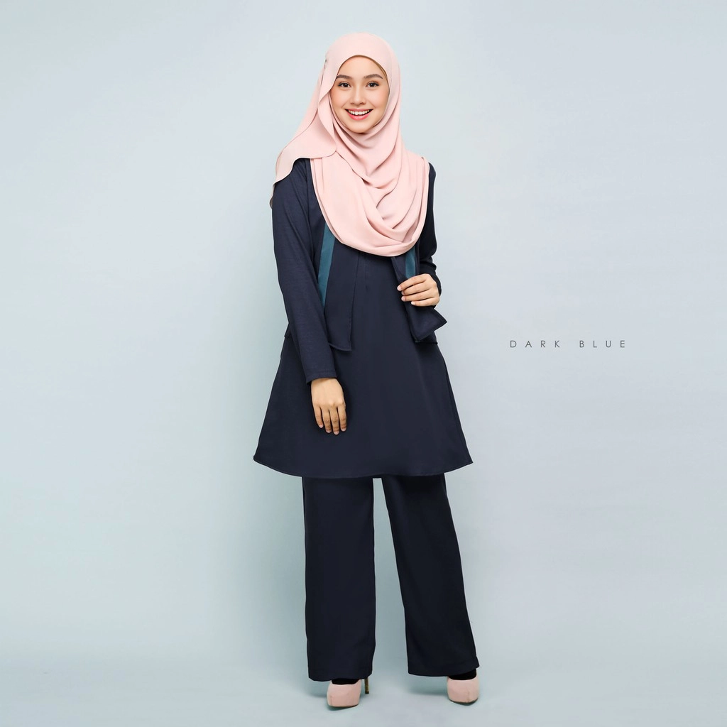 SB008D DARK BLUE NURSAFIA SUIT ADWAA