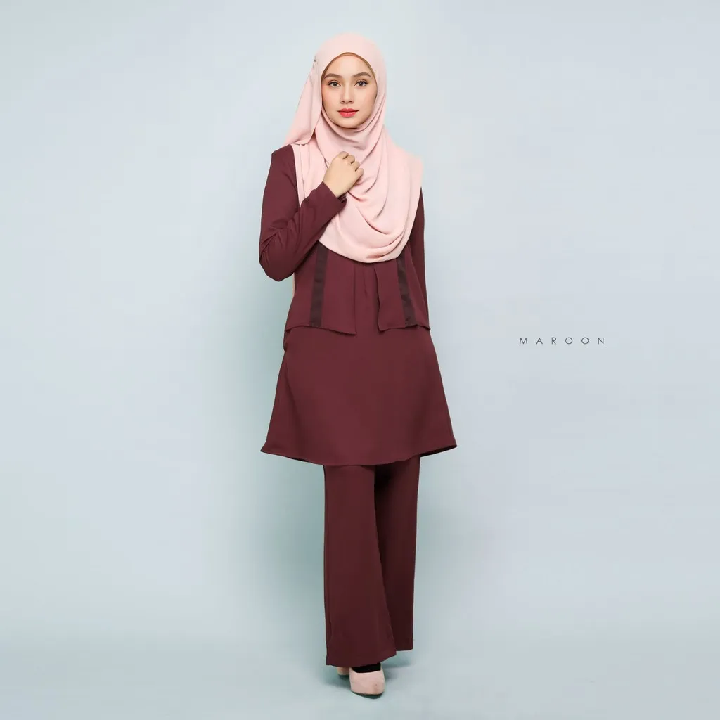 SB008F MAROON NURSAFIA SUIT ADWAA